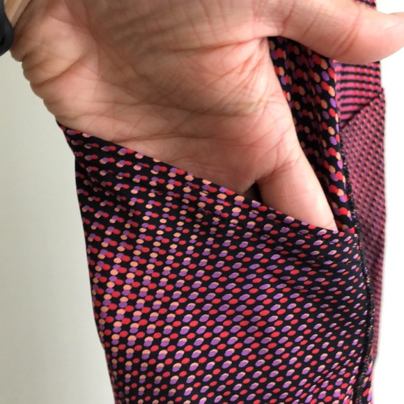 lululemon Fast and Free Crop *SeaWheeze - Picture 3 of 4